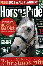 Horse And Rider Magazine (UK) omslag